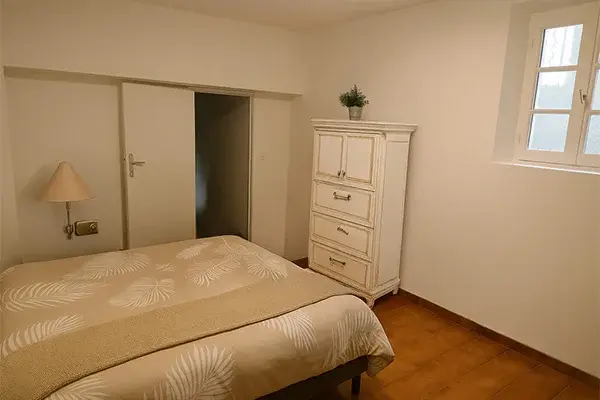 Dreamia - Spare bedroom